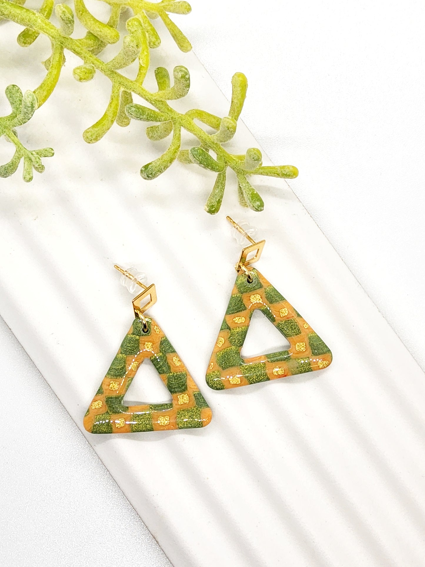 TRIANGLE POLYMER CLAY EARRINGS