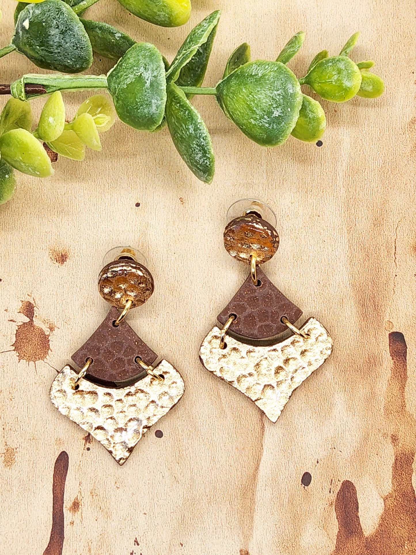 GOLD AND BROWN HAMMERED POLYMER CLAY EARRINGS