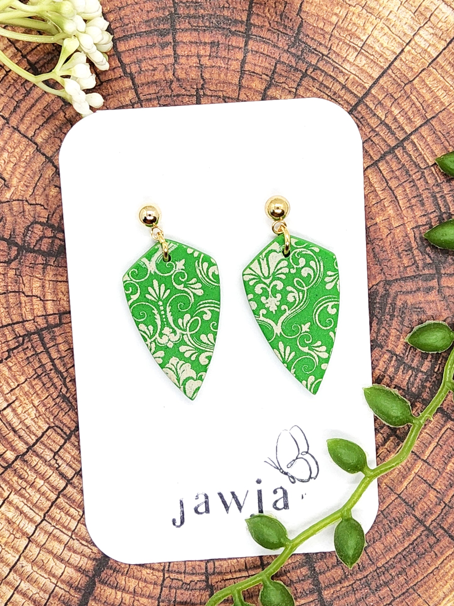 HREEN AND CREAM SCROLL POLYMER CLAY EARRINGS