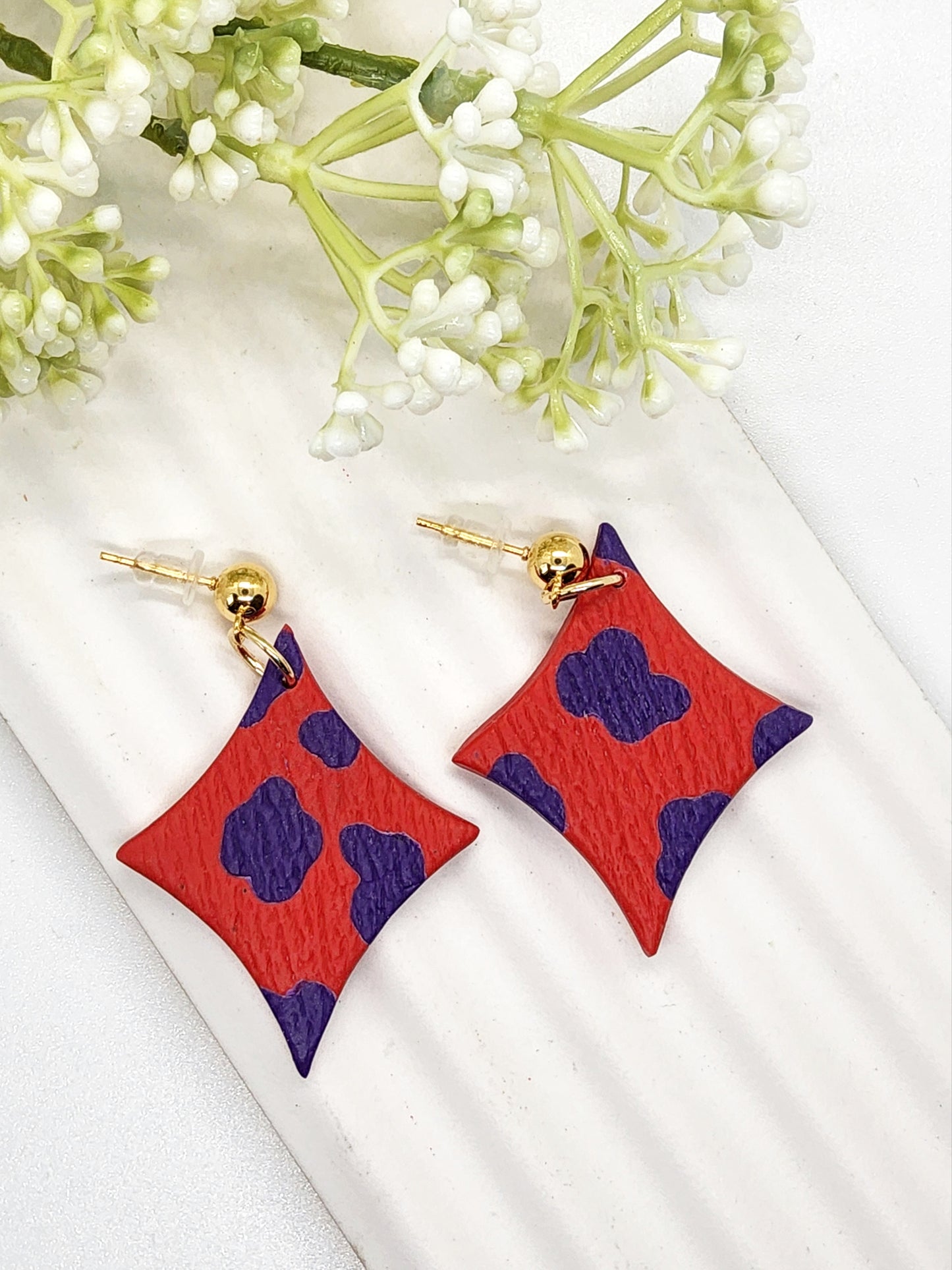 DIAMOND SHAPE RED AND PURPLE POLYMER CLAY EARRINGS