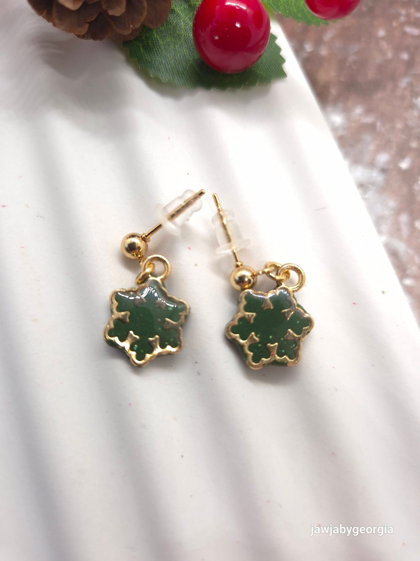 GREEN SNOWFLAKE POLYMER CLAY EARRINGS
