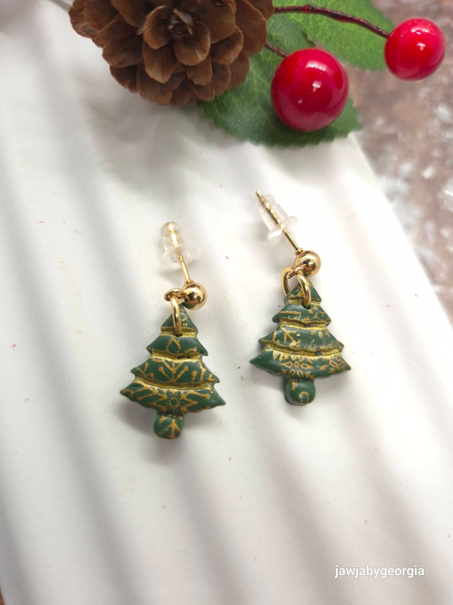 CHRISTMAS TREE POLYMER CLAY EARRINGS