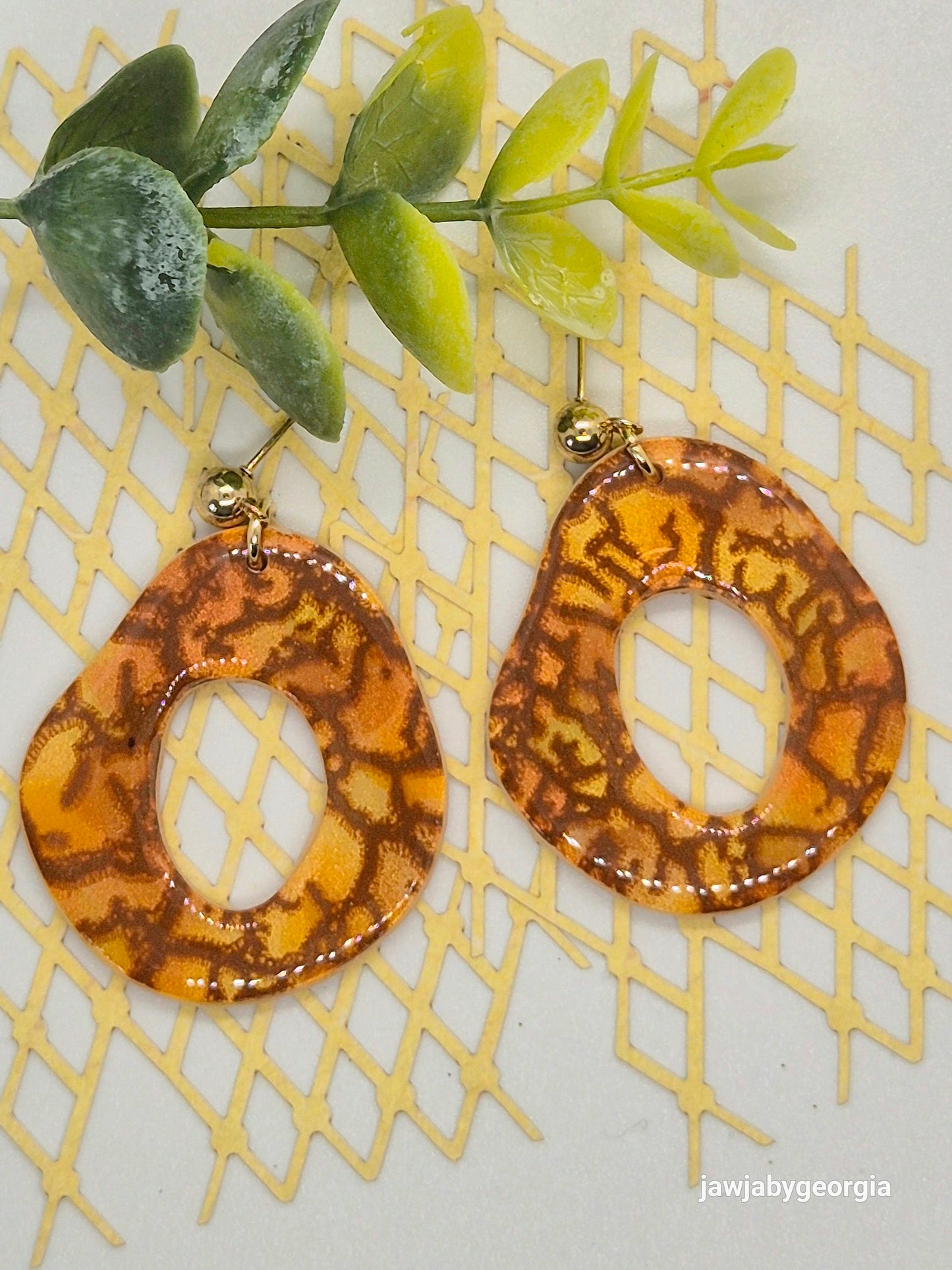 TORTOISESHELL PATTERN POLYMER CLAY EARRINGS