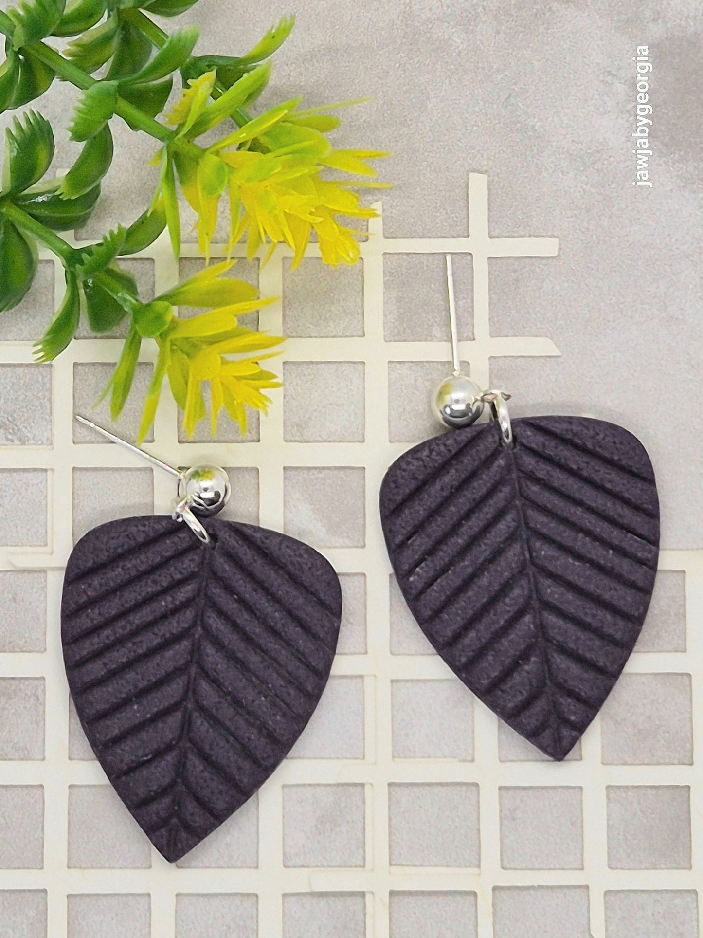 DEEP PLUM LEAF POLYMER CLAY EARRINGS