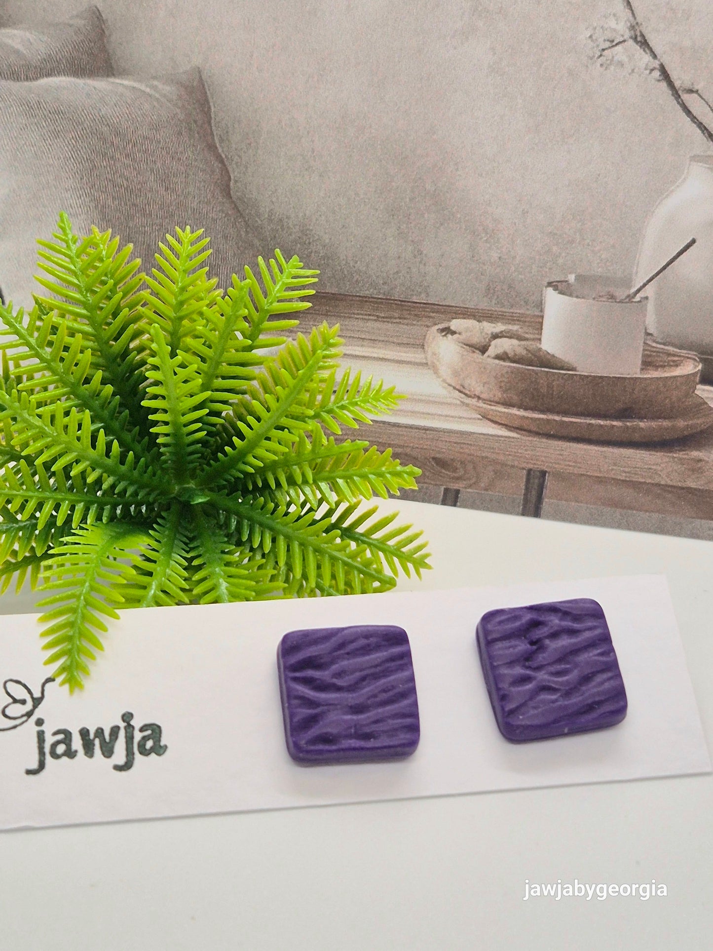 WAVY PURPLE STUDS