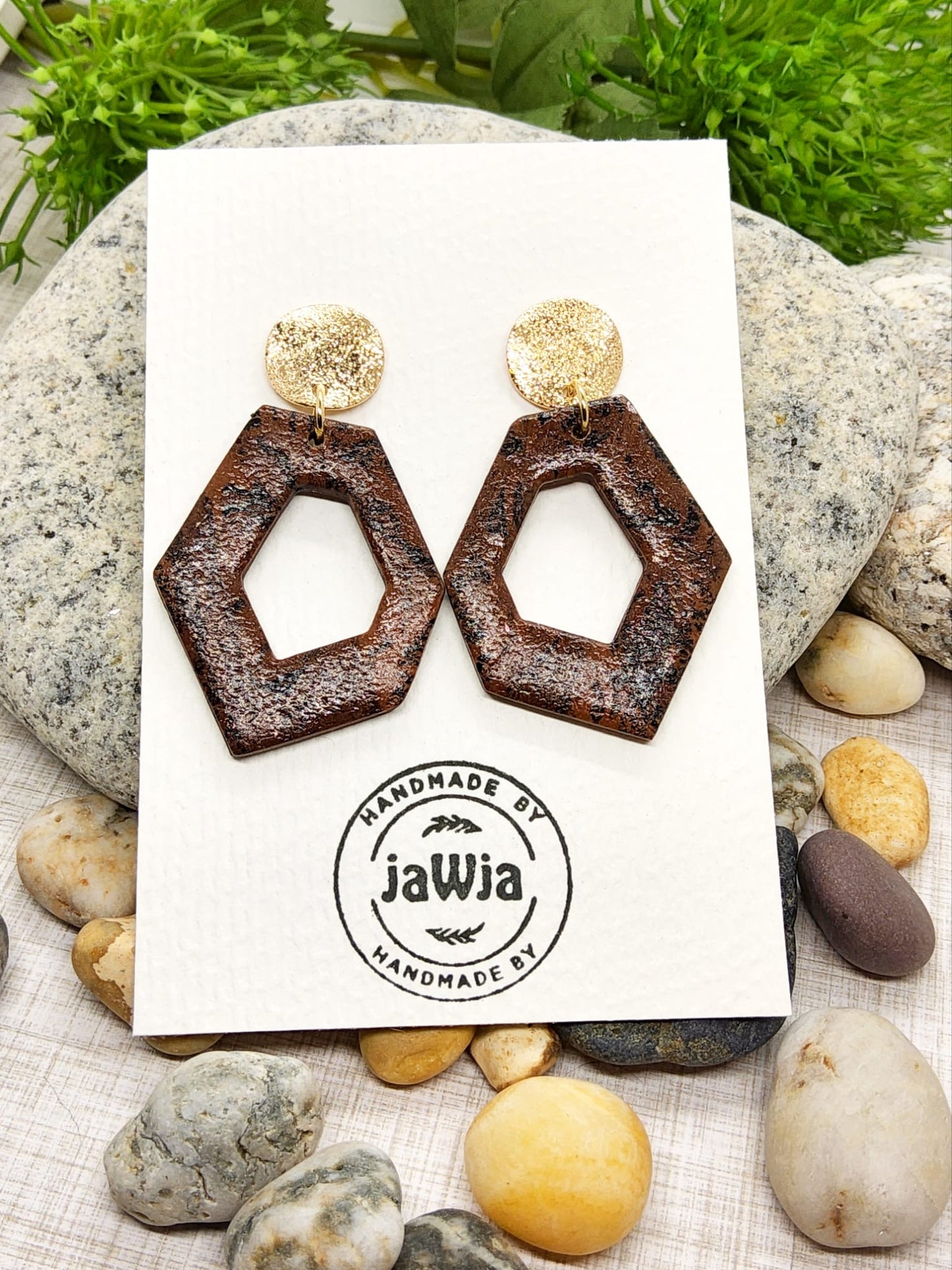 BROWN ANIMAL PRINT POLYMER CLAY EARRINGS