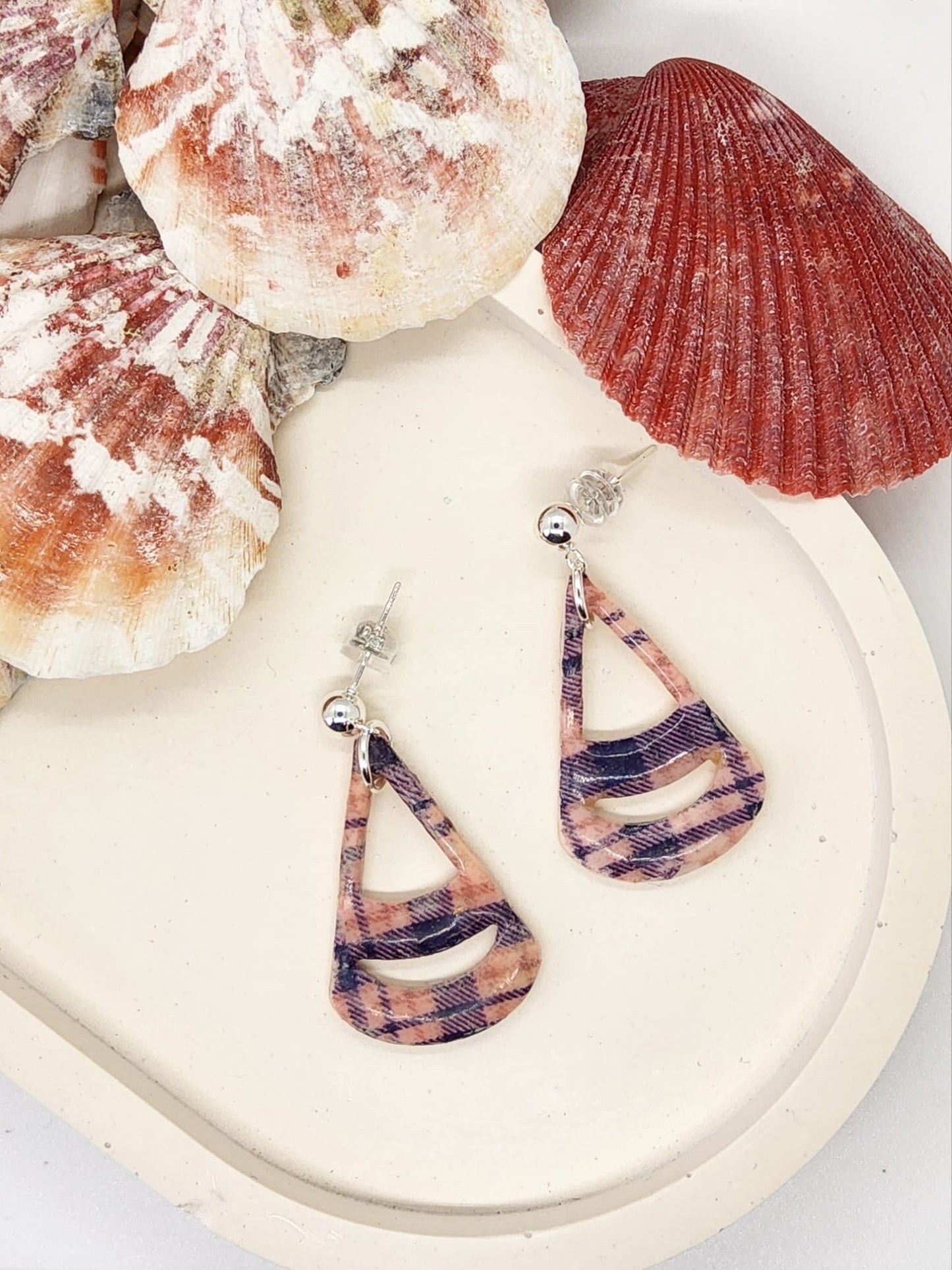 TARTAN PATTERN POLYMER CLAY EARRINGS