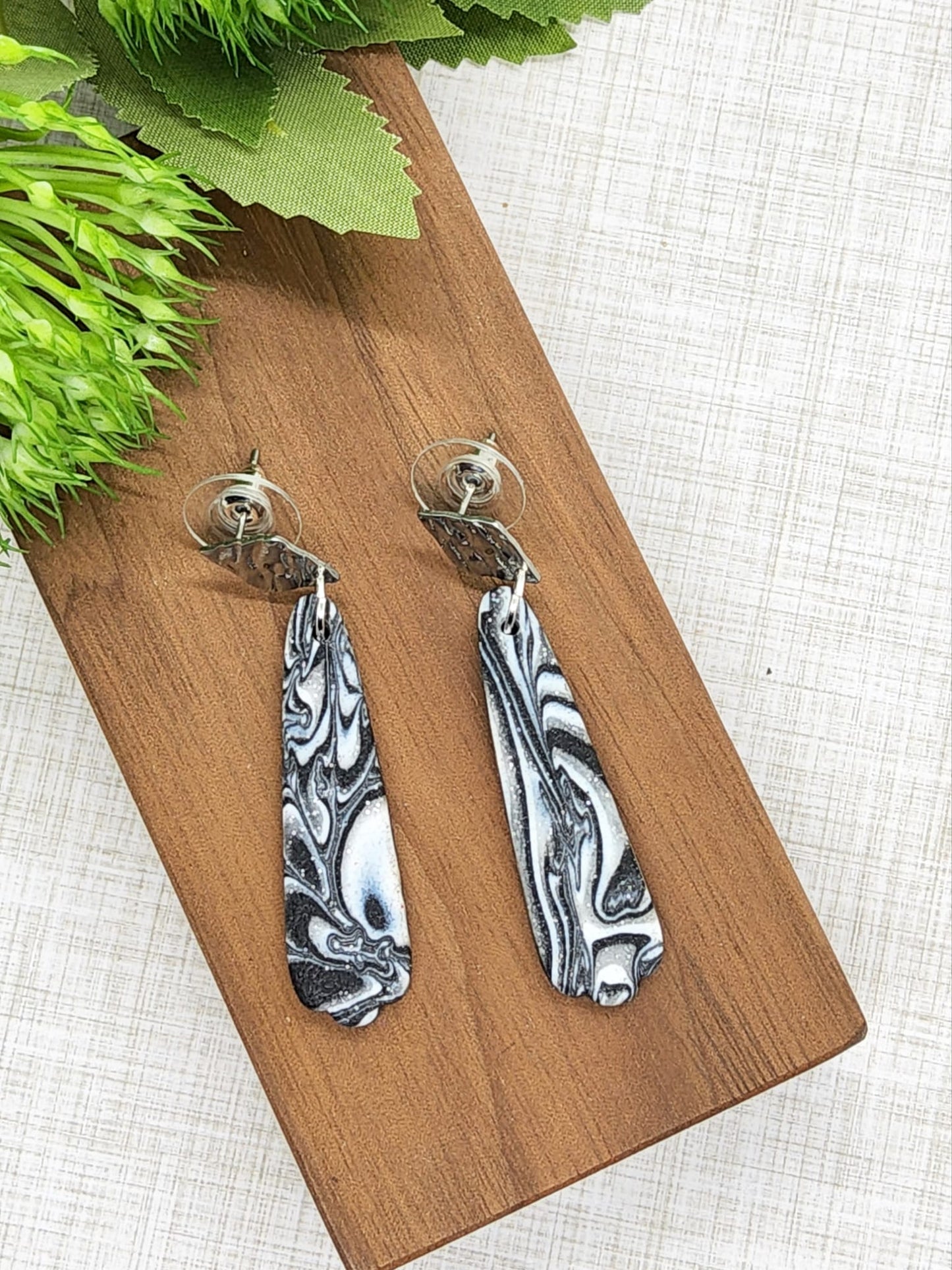 BLACK AND WHITE MARBLED POLYMER CLAY EARRINGS