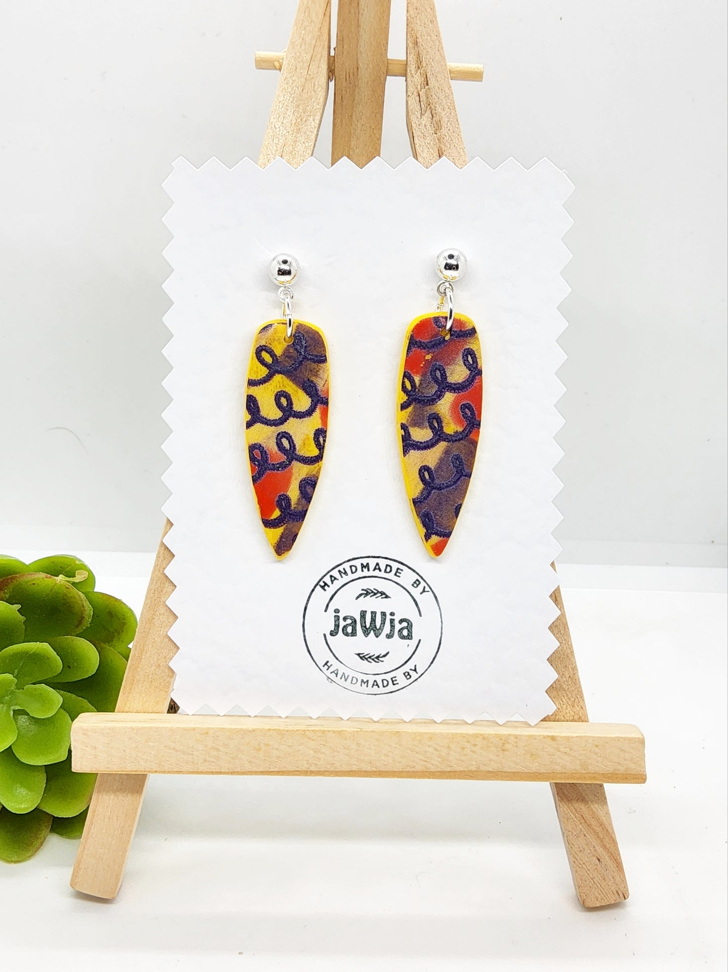 LINE DRAWING POLYMER CLAY EARRINGS