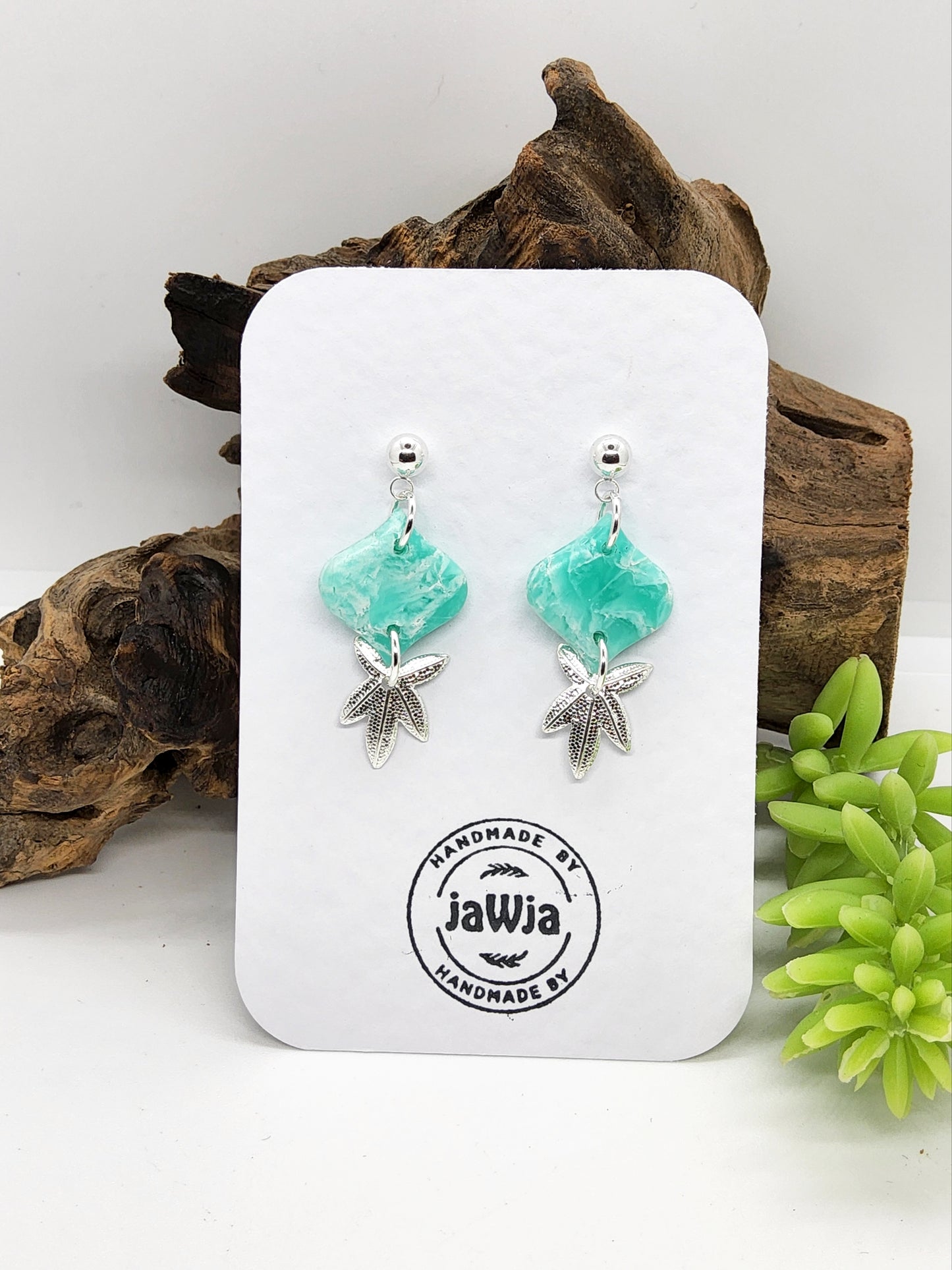 MINT MOROCCAN SHAPE POLYMER CLAY EARRINGS