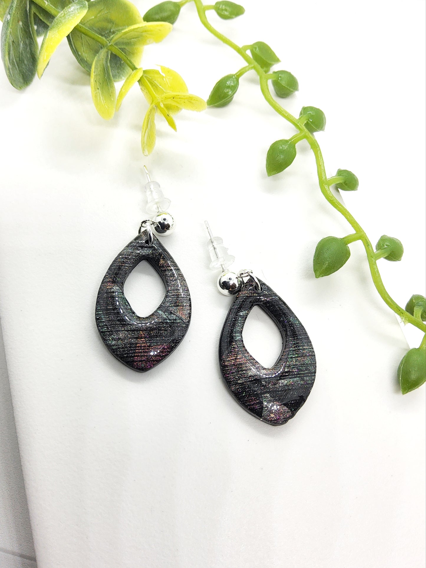 SHIMMERY CHARCOAL WITH GREEN AND RED POLYMER CLAY EARRINGS