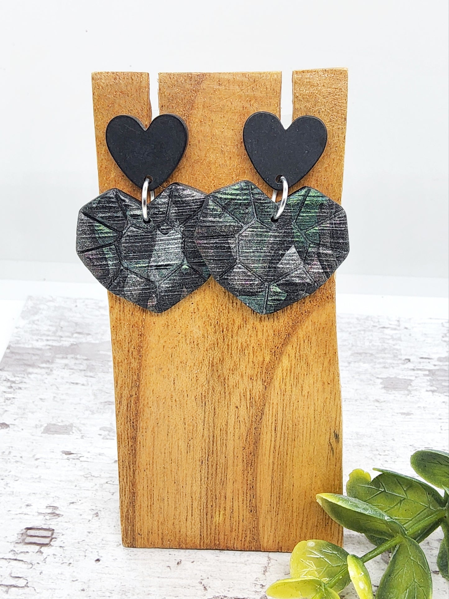 BLACK EMBOSSED POLYMER CLAY EARRINGS