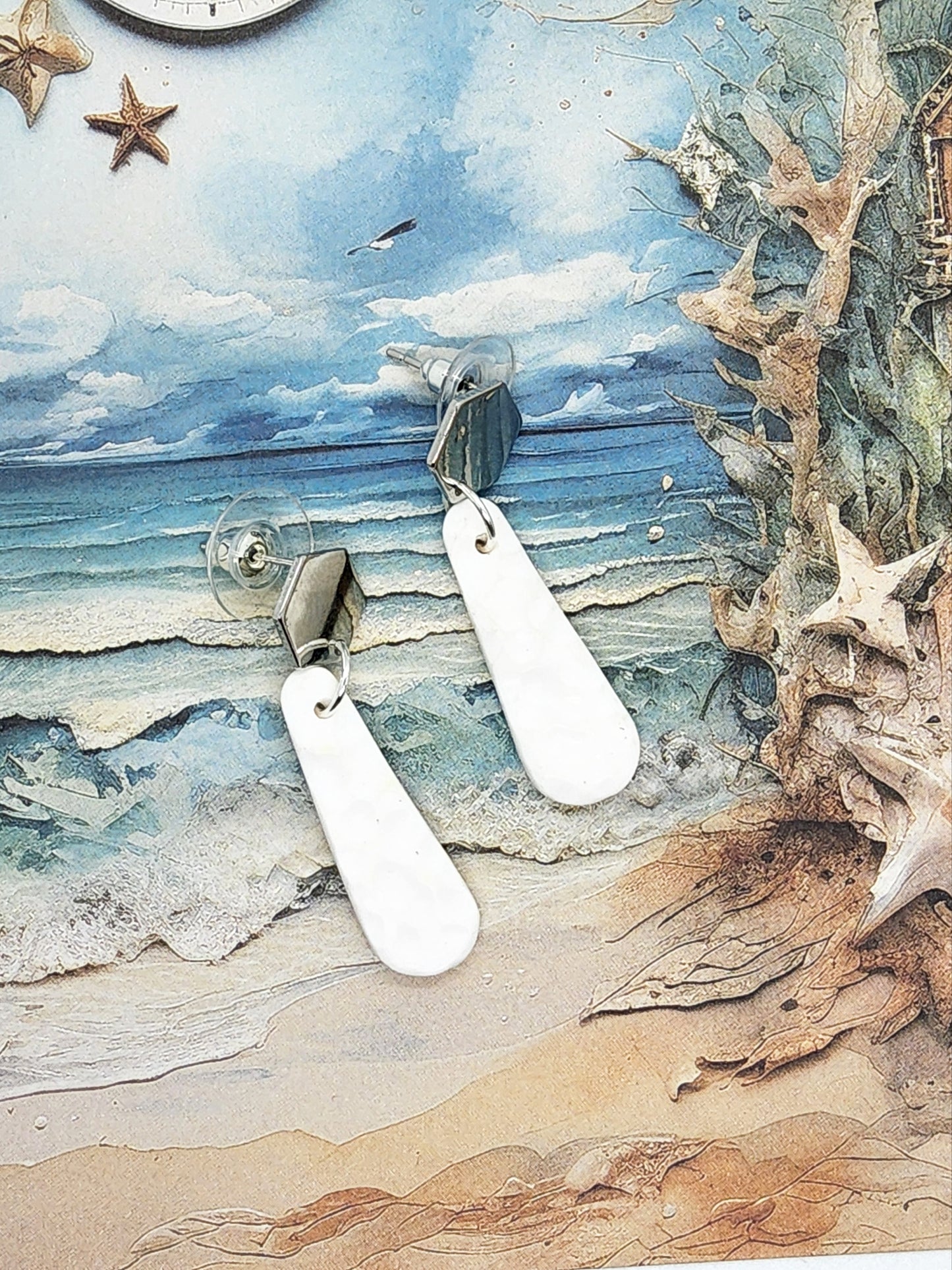 WHITE HAMMERED LONG TEARDROP POLYMER CLAY EARRINGS