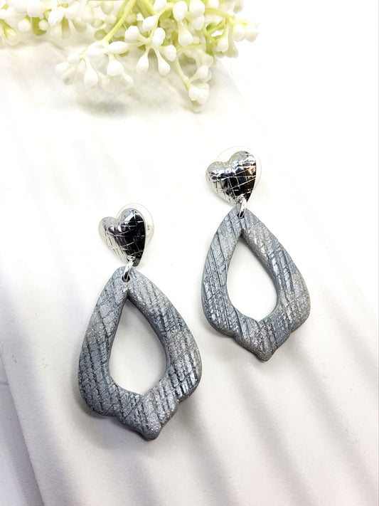 SILVER GREY TEXTURED POLYMER CLAY EARRINGS