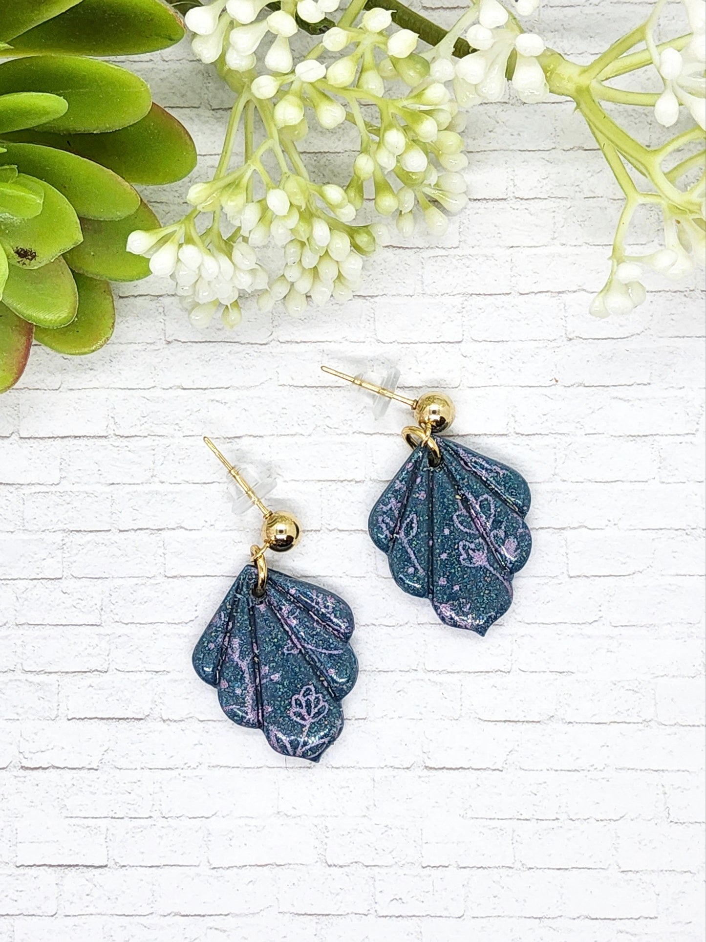 LAGOON BLUE SHELL SHAPED POLYMER CLAY EARRINGS