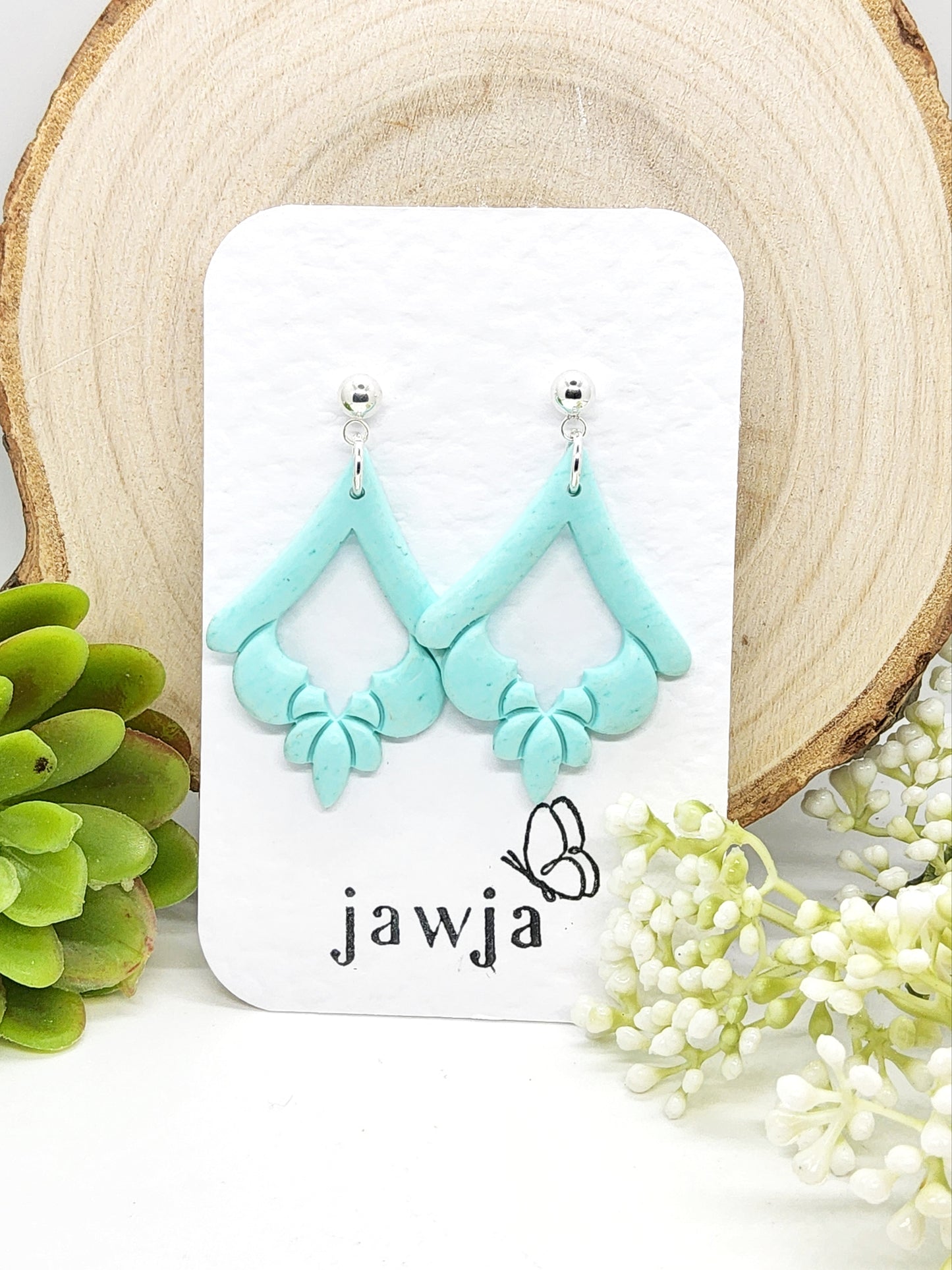 MINT FLEUR DE LIS STYLE POLYMER CLAY EARRINGS