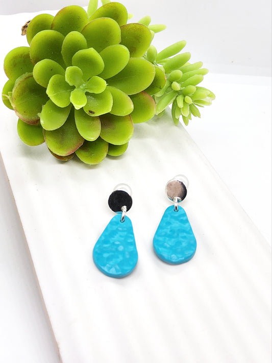 AQUA HAMMERED POLYMER CLAY EARRINGS