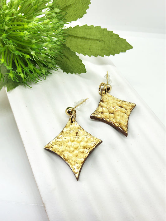 GOLD HAMMERED EFFECT POLYMER CLAY EARRINGS