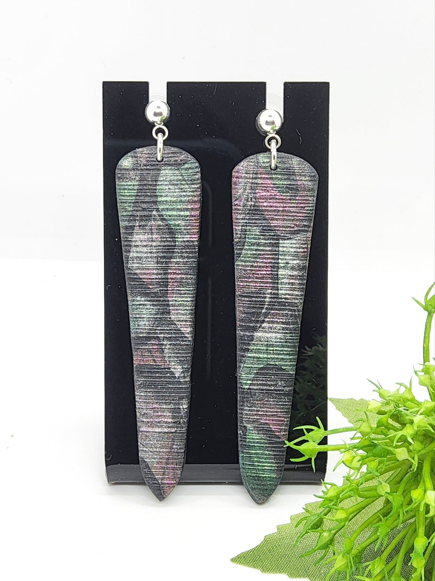 COLOUR CHANGING POLYMER CLAY EARRINGS