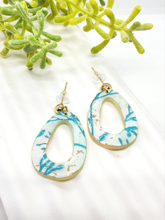 TURQUOISE AND CREAM DISTRESSED EFFECT POLYMER CLAY EARRINGS