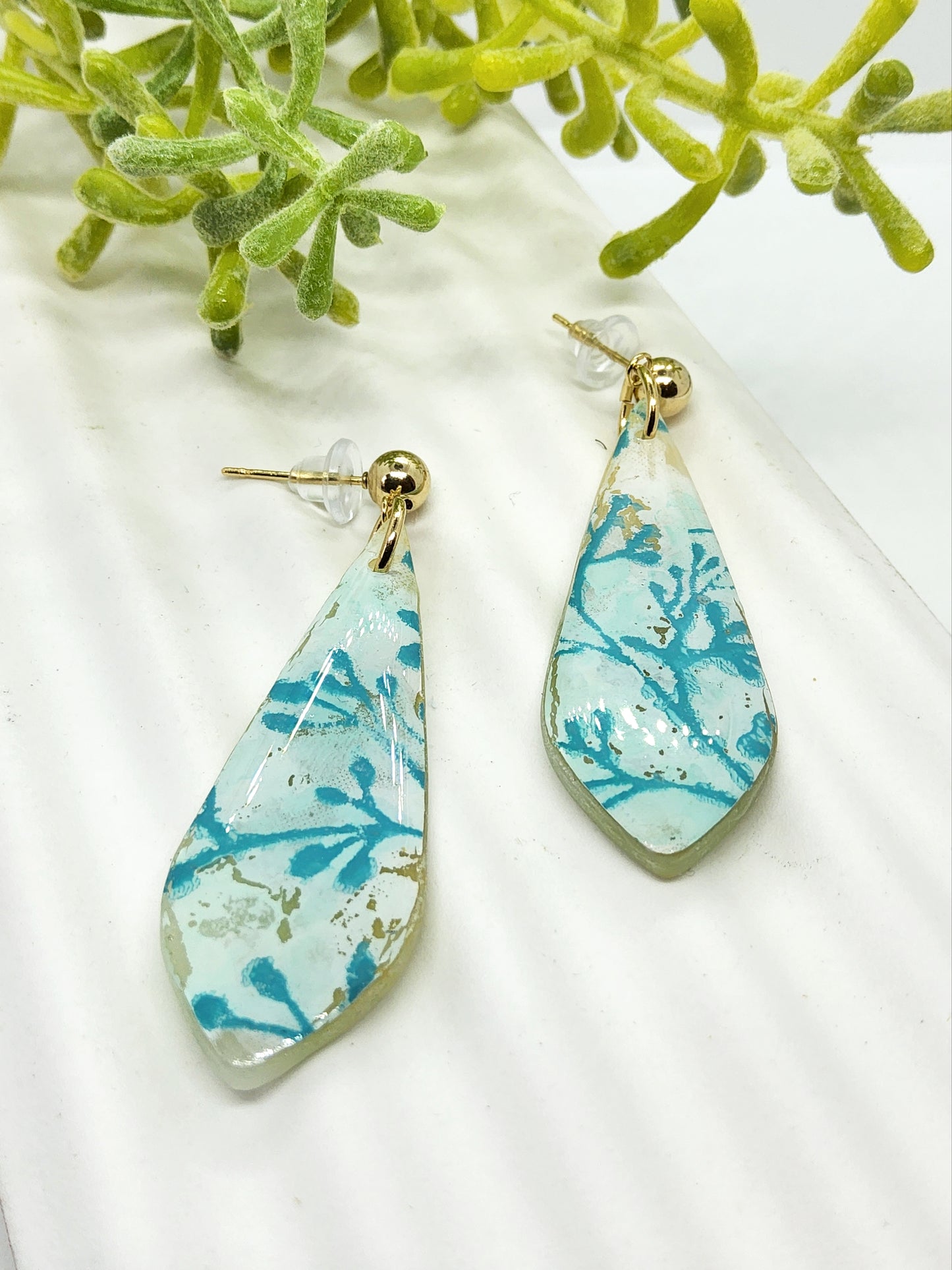 DISTRESSED EFFECT TURQUOISE POLYMER CLAY EARRINGS