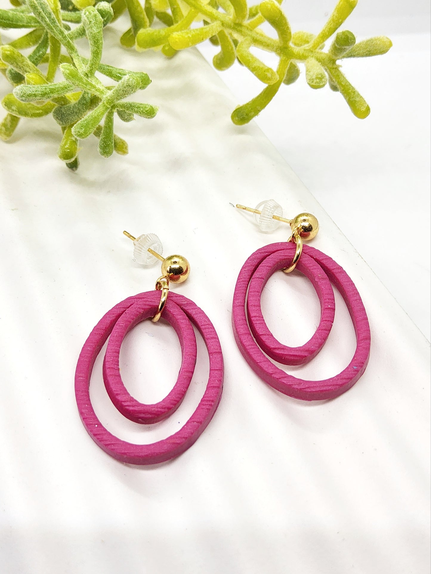 FUSCHIA SKINNY OVAL RING POLYMER CLAY EARRINGS