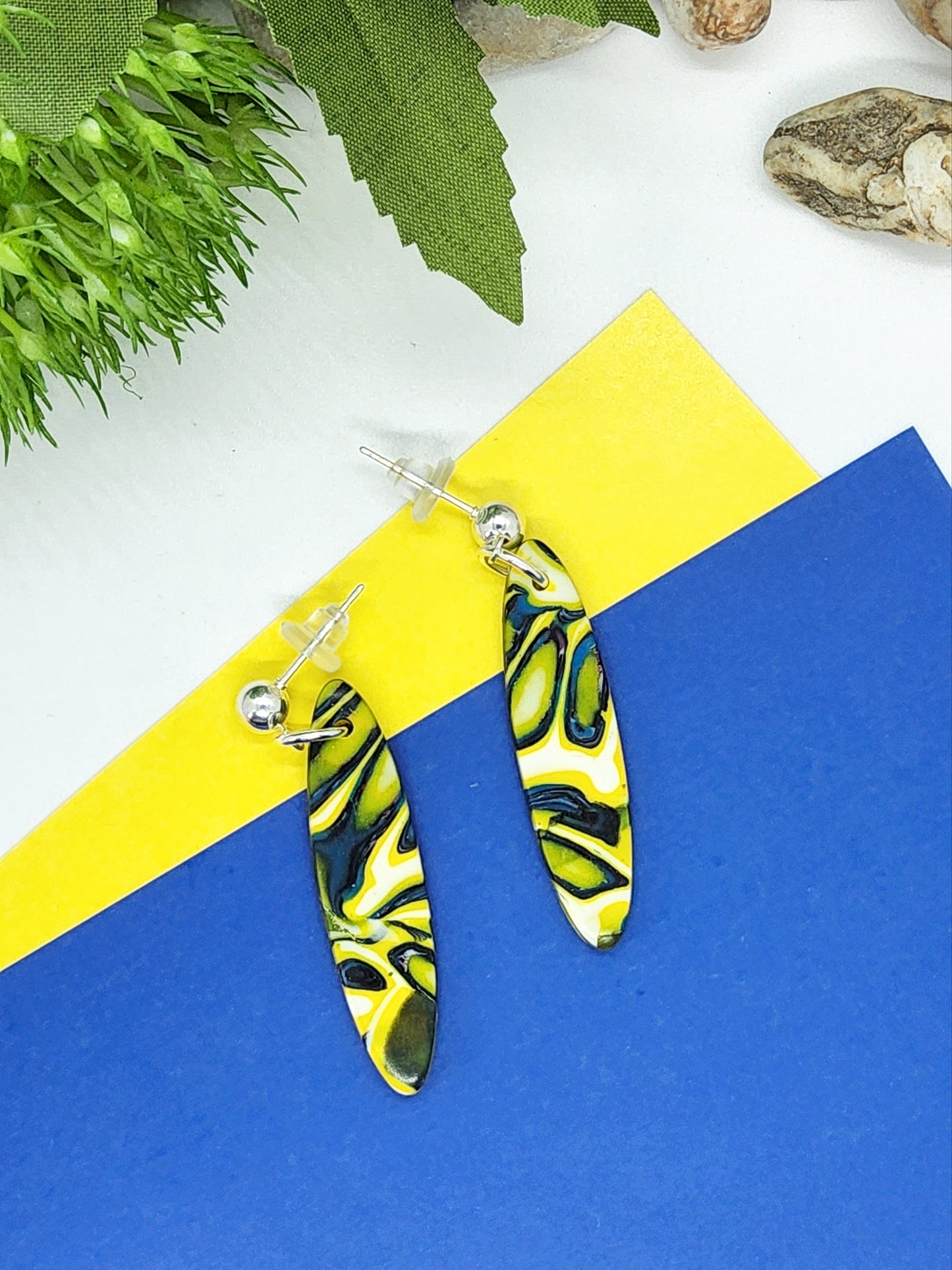 TIE DYE EFFECT POLYMER CLAY EARRINGS