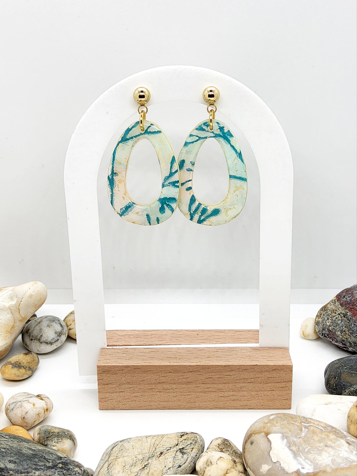 TURQUOISE AND CREAM DISTRESSED EFFECT POLYMER CLAY EARRINGS