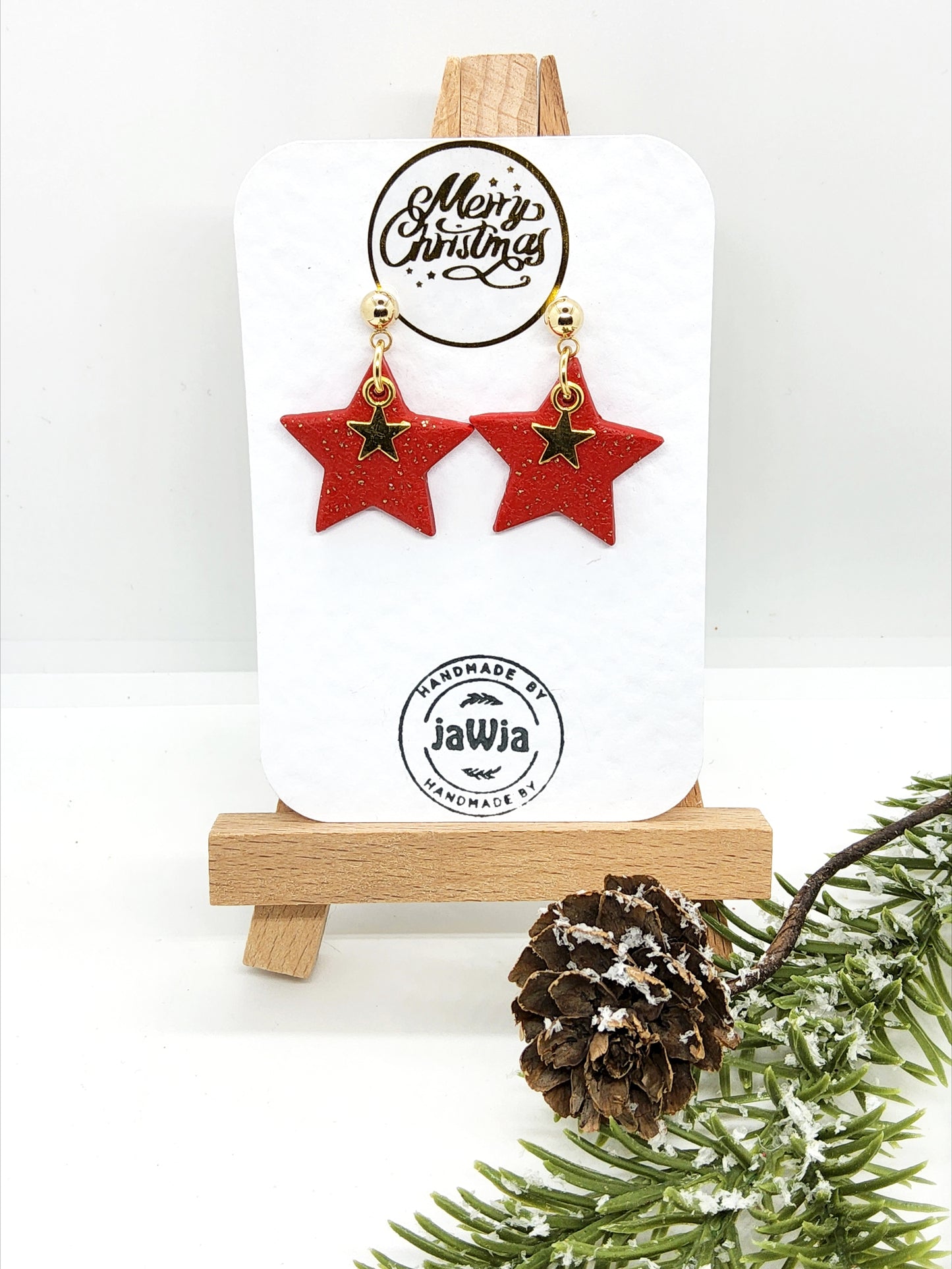 RED STAR POLYMER CLAY CHRISTMAS EARRINGS