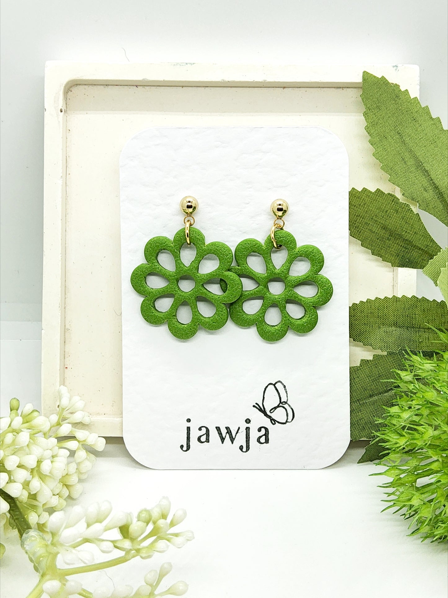 GREEN OPEN SHAPE POLYMER CLAY EARRINGS