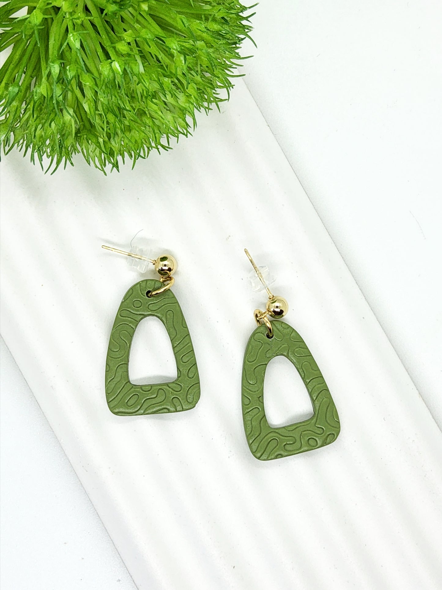 OLIVE EMBOSSED POLYMER CLAY EARRINGS