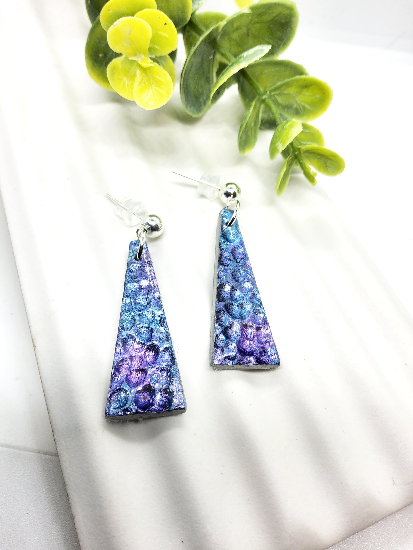 METALLIC LILAC AND BLUE HAMMETED POLYMER CLAY EARRINGS