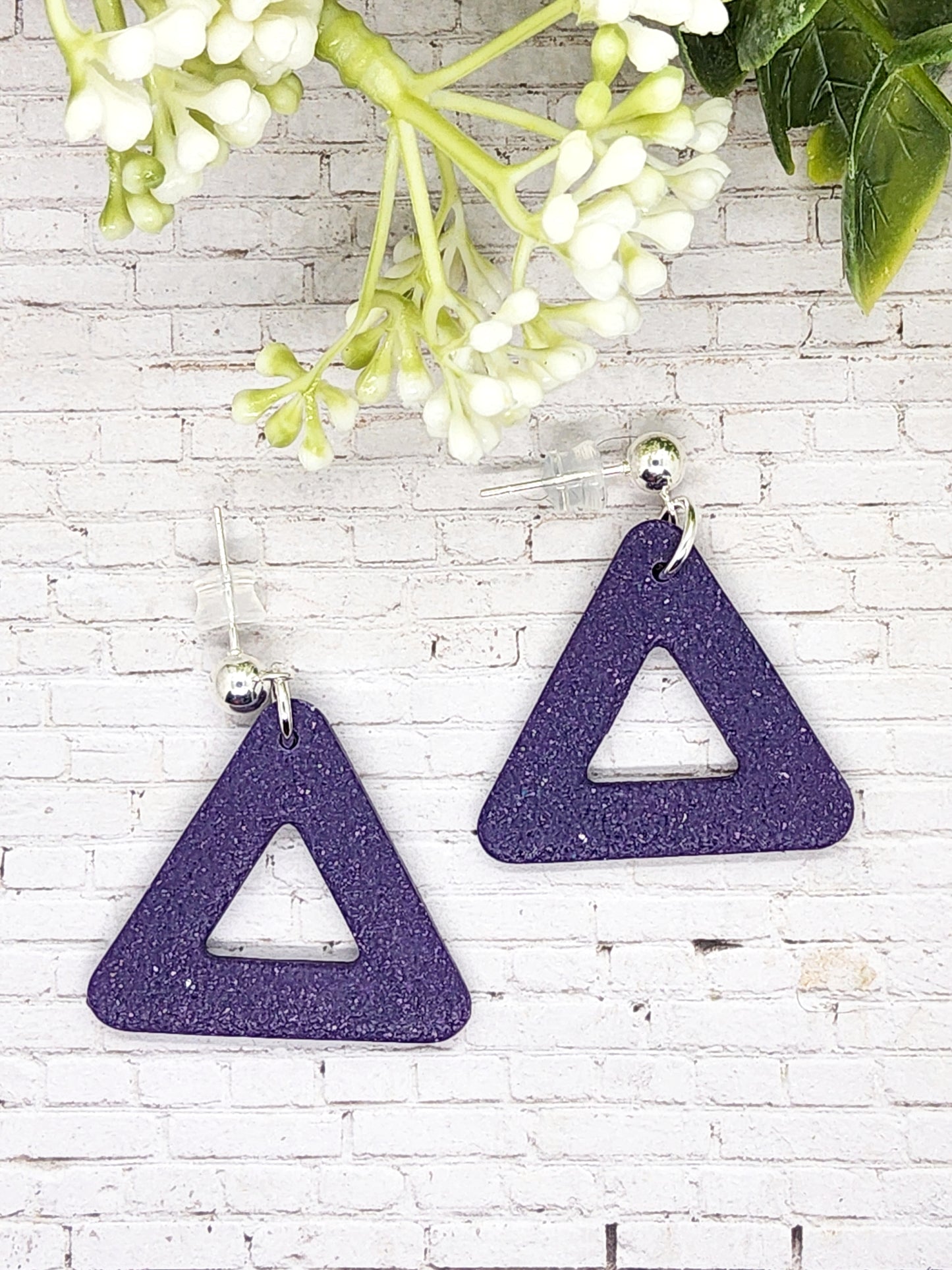 PLUM TEXTURED TRIANGLE POLYMER CLAY EARRINGS