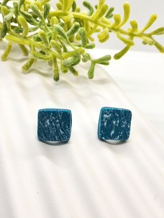 TEAL AND WHITE TEXTURED POLYMER CLAY STUD EARRINGS