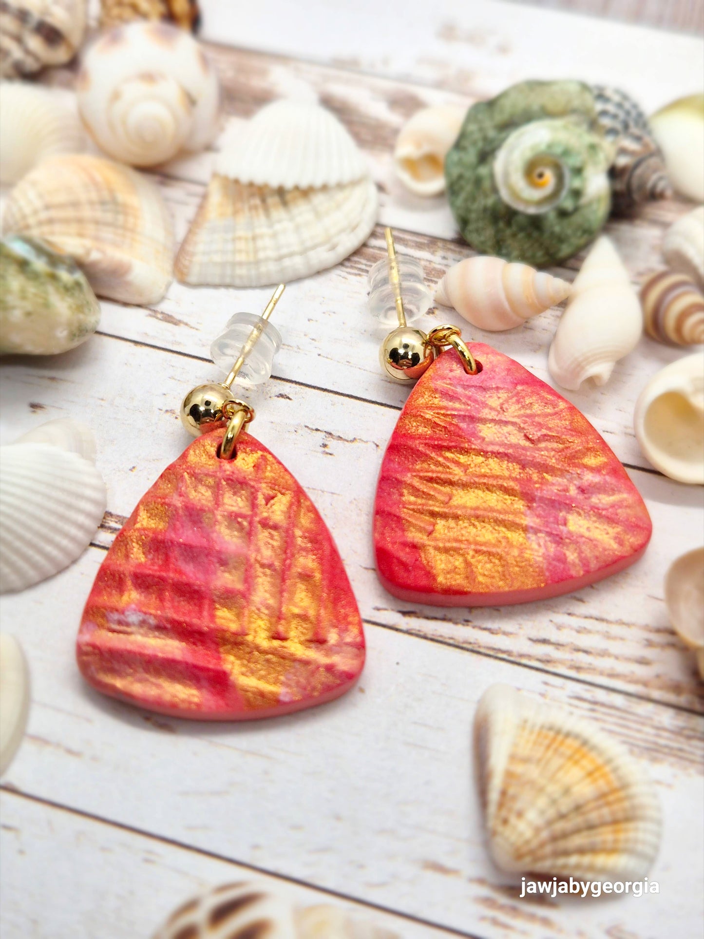 WAFFLE EFFECT POLYMER CLAY EARRINGS