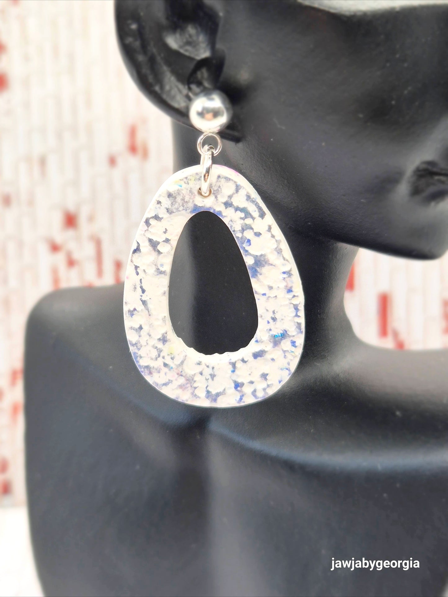 WHITE TEXTURED HOOP POLYMER CLAY EARRINGS