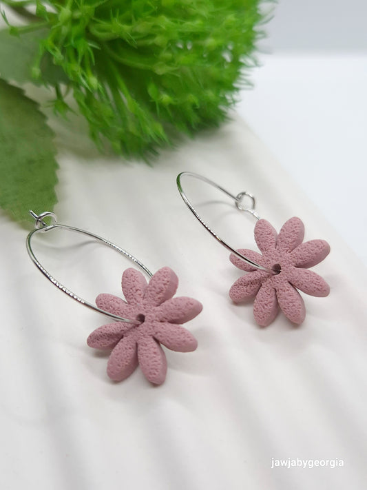 DAISY HOOP POLYMER CLAY EARRINGS