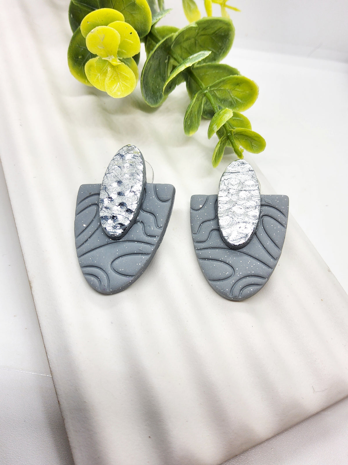 GREY AND SILVER POLYMER CLAY STUD EARRINGS